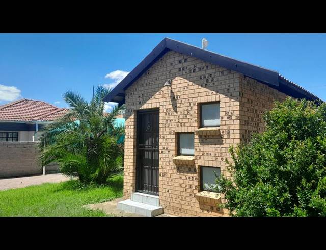 3 BEDROOM HOUSE FOR SALE IN BENDOR